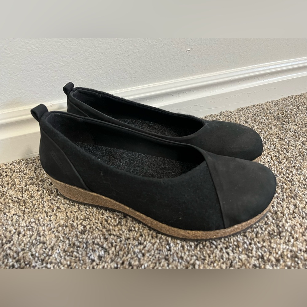 Stegmann Women's Sofie Wedge Slip-On Shoes Black Size 8